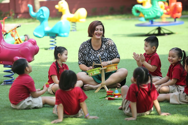 
Giúp trẻ cảm nhận tình yêu thương ngay từ ngày đầu tiên đến lớp
