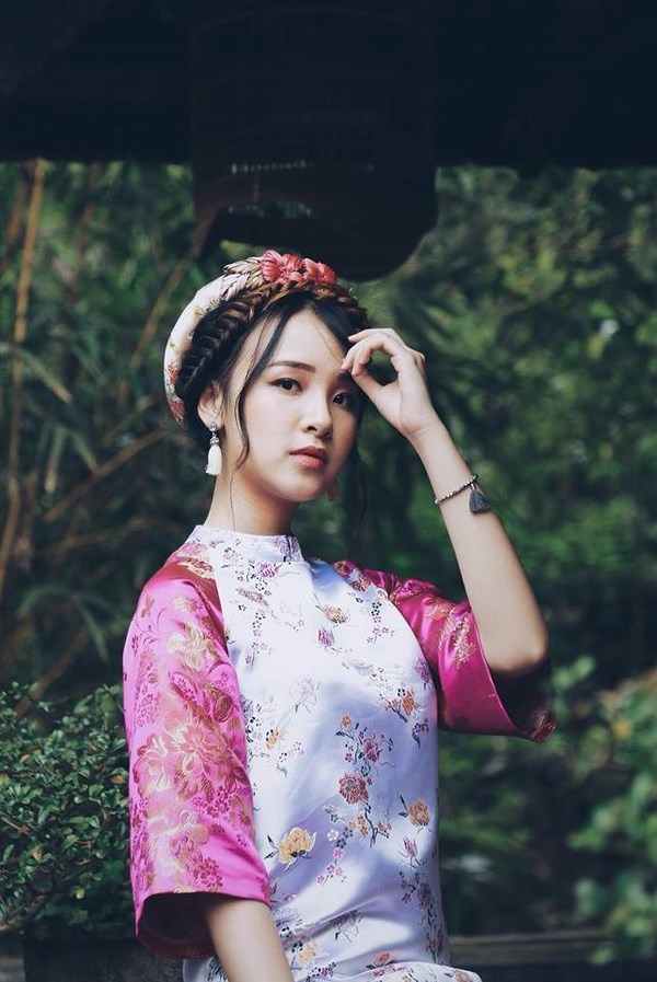 Á khôi du học sinh Việt diện áo dài cách tân đẹp hút mắt - 6
Hiện tại, Thảo đang trong kì nghỉ về Việt Nam trong thời gian 1 tháng.