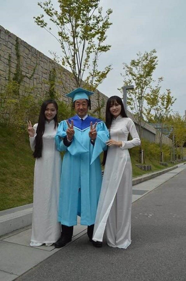 Nữ DHS Việt học giỏi từng thử sức làm người mẫu quảng cáo - 5