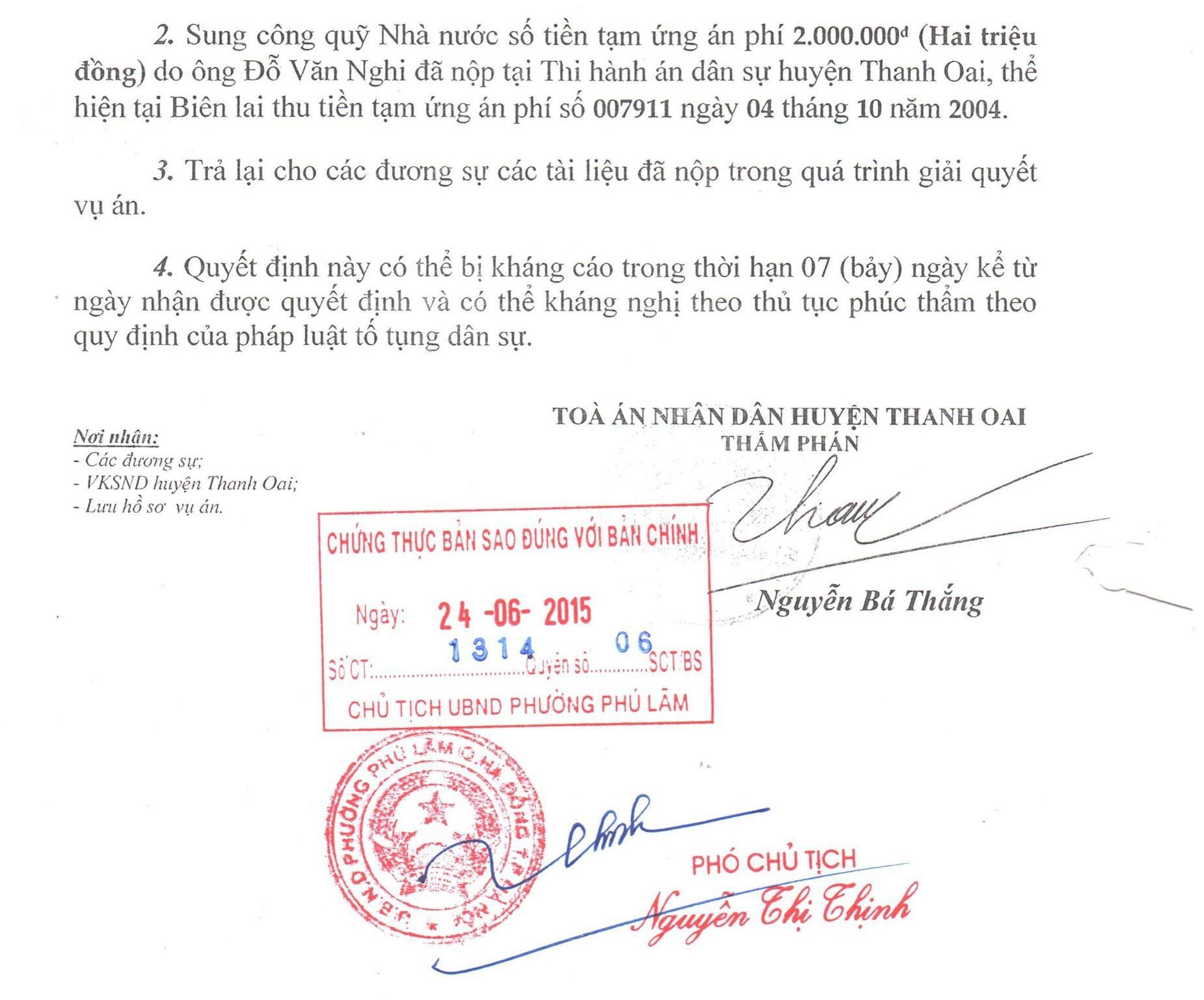 Hà Nội: Người khuyết tật tố bị chiếm dụng đất và gây khó dễ khi xin cấp sổ đỏ - 4
Quyết định đình chỉ vụ án dân sự giữa bà Vũ Thị Vy với các nguyên đơn.