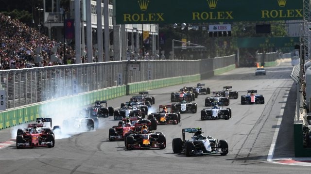 Nico Rosberg giành chiến thắng tuyệt đối tại Baku - 11 Nico Rosberg giành chiến thắng tuyệt đối tại Baku - 11
