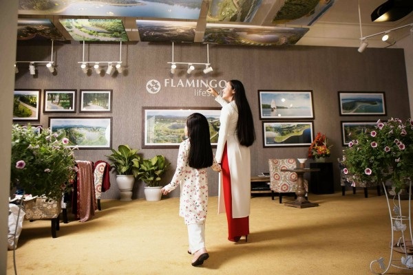Doanh nhân Lê Thúy Hạnh cùng con gái khám phá "Flamingo lifestyle" - 1 Doanh nhân Lê Thúy Hạnh cùng con gái khám phá "Flamingo lifestyle" - 1