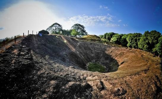Kiêu sa hoa ban trắng ở Điện Biên anh hùng - 6 Kiêu sa hoa ban trắng ở Điện Biên anh hùng - 6