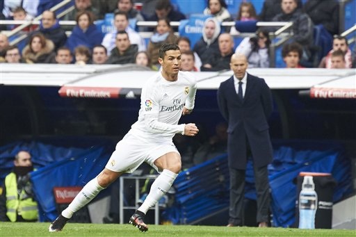 Bản tin thể thao ngày 8/3 - 1 HLV Zidane khẳng định sẽ không để Ronaldo đi đâu cả