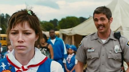 Năm 2008, Jessica Biel đã tham gia tác phẩm “Nailed” của đạo diễn tài năng David O. Russell nhưng vì lí do tài chính mà bộ phim này bị hoãn vô thời hạn. Sau đó, công ty quản lý của Jessica Biel cũng không đưa ra cho nữ diễn viên này một lựa chọn nào sáng sủa hơn.