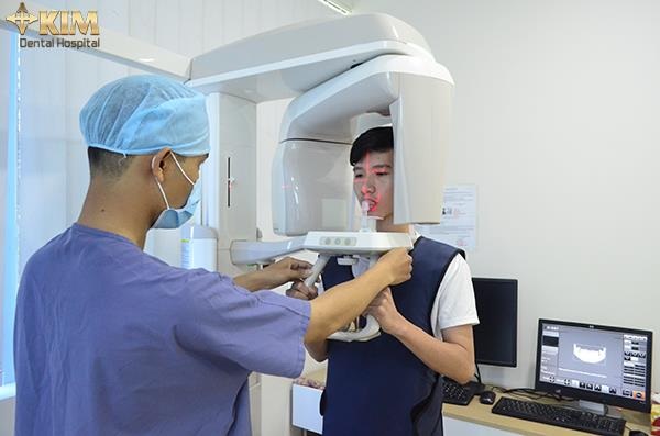 Cơ hội niềng răng miễn phí 100% - 4 Khách hàng Hà Quang Hải sau khi trúng giải thưởng đã bắt đầu vào quá trình điều trị nha khoa của mình
