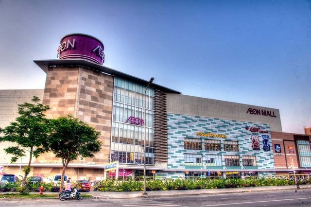 Sức hút căn hộ Block D Celadon City - 6 Khi là cư dân của Block D khu Ruby Celadon City, khách hàng sẽ được tận hưởng nhiều tiện ích vượt trội như: Đại siêu thị AEON Mall, công viên nội khu rộng 16,4 ha, khu thể dục thể thao hiện đại dự kiến đi vào hoạt động vào tháng 6/2016, khu giáo dục liên cấp…