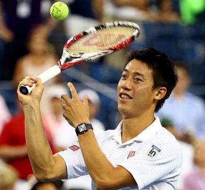 Thú chơi đồng hồ xa xỉ của các ngôi sao quần vợt thế giới - 7 
Nishikori xuất hiện cùng chiếc Tag Heuer Professional Sport, chiếc đồng hồ này có giá chỉ khoảng hơn 2.000 USD.