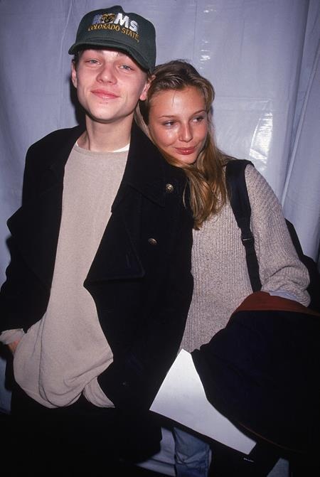 Nhìn lại danh sách tình cũ nóng bỏng của “tay chơi” Leonardo DiCaprio - 1 Bridget Hall là chân dài đầu tiên hẹn hò với Leonardo DiCaprio, cô cũng là người đẹp hiếm hoi chê bai khả năng “giường chiếu” của Leo và đá anh một cách phũ phàng hồi năm 1994