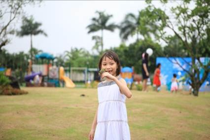 Phóng sinh 2.600 con chim trở về với thiên nhiên tại Vinhomes Riverside - 3 Phóng sinh 2.600 con chim trở về với thiên nhiên tại Vinhomes Riverside - 3