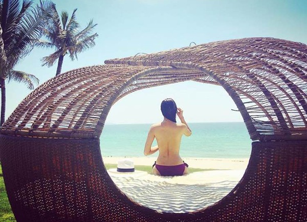 Nam vương, Hoa hậu, Á hậu… nghĩ gì về bộ ảnh nude của Phạm Hương? - 1 Một trong 3 tấm ảnh do Phạm Hương tung lên tài khoản cá nhân gây tranh cãi. Ảnh: TL
