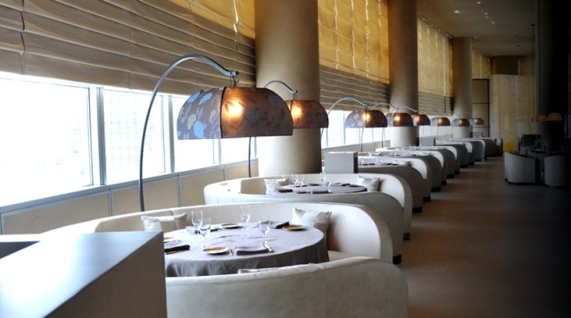 Top 10 nhà hàng sang nhất cho khách du lịch giàu có ở Dubai - 7 Top 10 nhà hàng sang nhất cho khách du lịch giàu có ở Dubai - 7