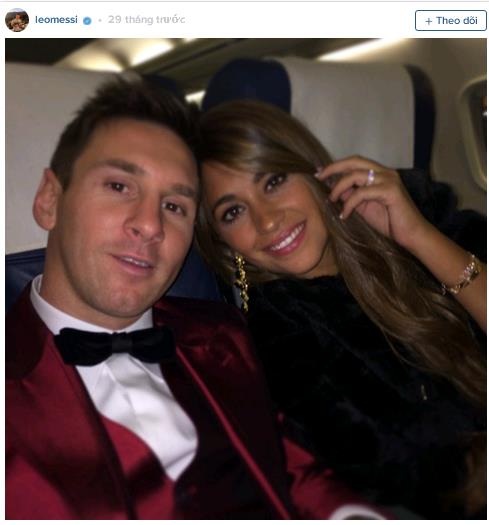 Khám phá cuộc sống ngoài sân cỏ của Lionel Messi - 7 Sẽ là một thiếu sót khi kể về cuộc sống mà không nhắc tới gia đình nhỏ của chàng cầu thủ này.