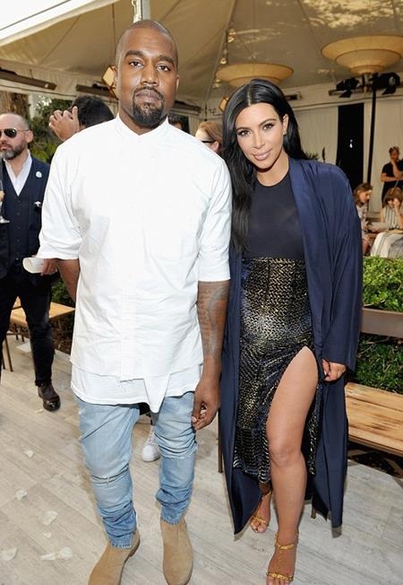 Kanye West đã lưu lại một đoạn ghi âm làm bằng chứng