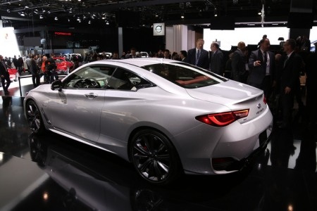 Q50 và Q60 toả sáng trên sàn diễn Infiniti - 8