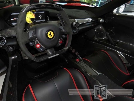 4,7 triệu USD cho một chiếc LaFerrari cũ - Vì sao? - 12