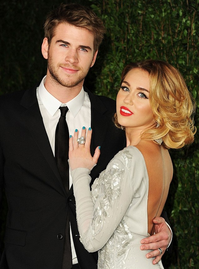 
Miley và Liam đã nói lời chia tay vào năm 2013 sau 3 năm hò hẹn.
