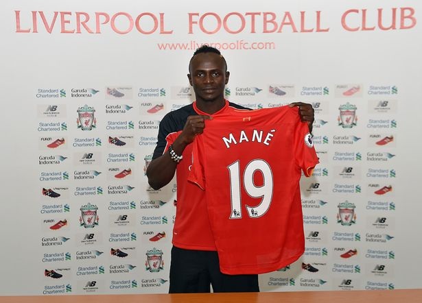 Các "đại gia" tại Premier League đã mua bán những gì? - 6
Sadio Mane