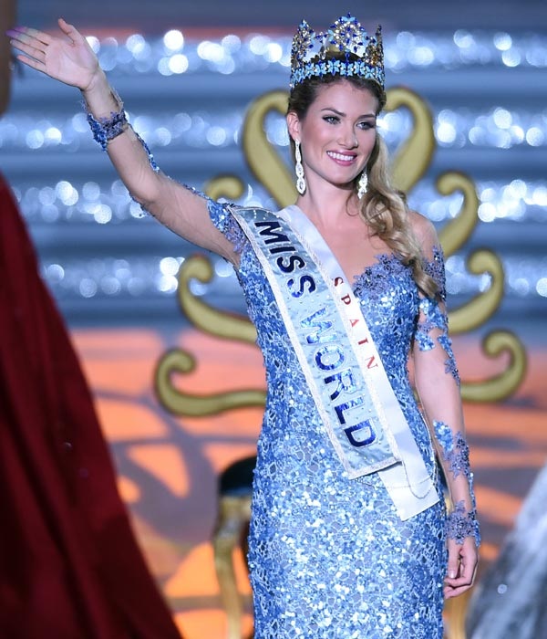 Ảnh chân dung tuyệt đẹp của Hoa hậu Thế giới 2015 - 1
Mireia Lalaguna, sinh năm 1992, đăng quang tại cuộc thi Hoa hậu Thế giới năm 2015 tổ chức tại Tam Á, Trung Quốc vào tháng 12/2015.