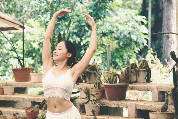 “Búp bê” Ngân Thương khoe hình xăm và nét đẹp gợi cảm - 6 “Búp bê” Ngân Thương khoe hình xăm và nét đẹp gợi cảm - 6