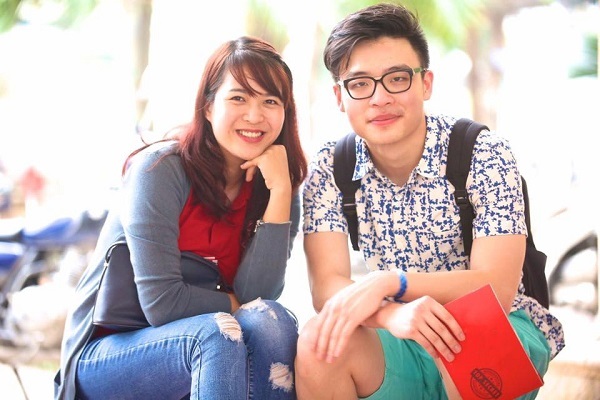 Yêu “Truyện Kiều”, biết 3 ngoại ngữ, nam sinh Việt thẳng tiến ĐH Stanford - 1
Ngọc Minh (phải) chinh phục ĐH Stanford (ngôi trường đứng đầu danh sách Top 10 trường đại học Mỹ đáng mơ ước nhất năm 2015 theo khảo sát và xếp hạng của Princeton Review).
