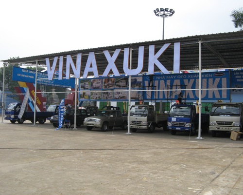 Ông chủ Vinaxuki lại cầu cứu Thủ tướng - 3
Ông Huyên đã khá thành công với việc lắp ráp, sản xuất các dòng xe tải Vinaxuki và đã thu được lợi nhuận tốt. Tuy nhiên, đáng tiếc ông lại không tiếp tục con đường này.