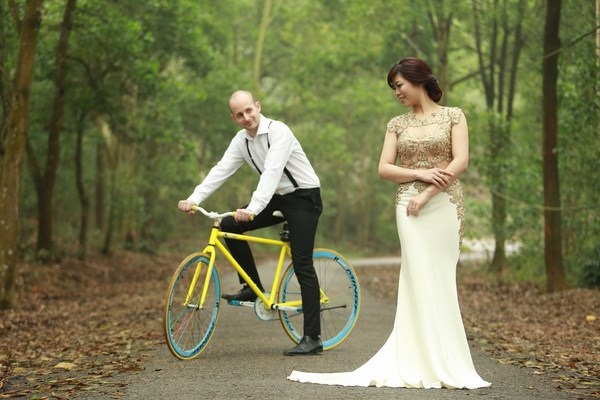 
Vợ chồng trẻ quyết định sẽ đi qua 11 quốc gia – các vùng đất trồng trà nổi tiếng từ Hungary về Việt Nam bằng xe đạp trong 1 năm tới.
