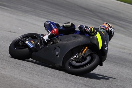 MotoGP 2016 bước vào ngày chạy thử đầu tiên - 13