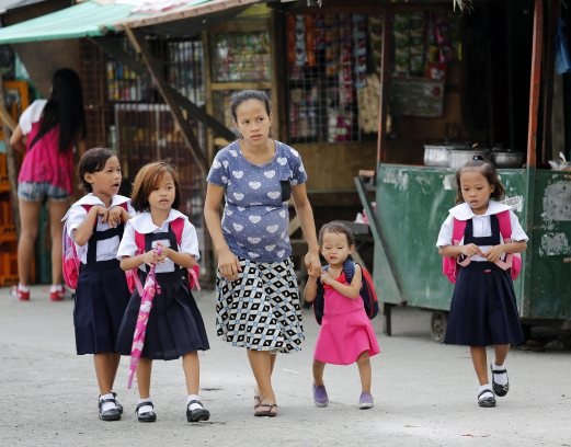 Philippines cảnh báo công dân thận trọng khi ở Trung Quốc - 1
(Ảnh minh họa: EPA)
