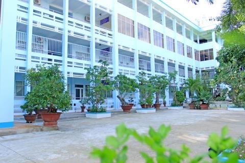 Bé sơ sinh gãy chân khi vừa chào đời: Việc vẫn gặp? - 1 Bệnh viện Đa khoa Nhật Tân