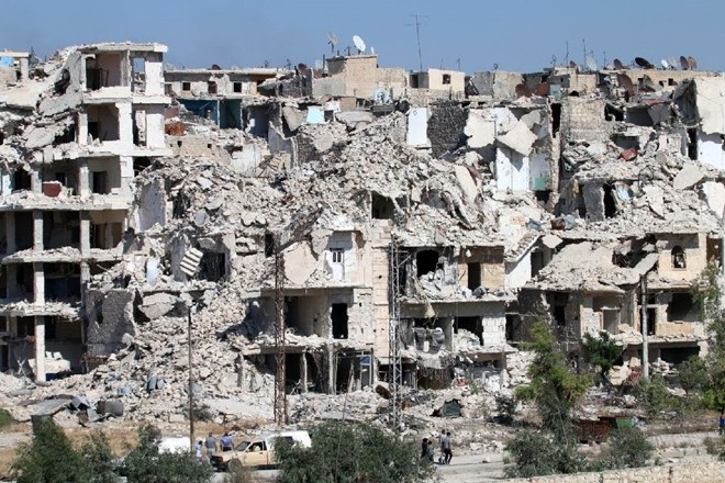 Không quân Nga giúp quân đội Syria giành thắng lợi ở Aleppo - 1 Cảnh đổ nát tại Aleppo (Nguồn: AFP)