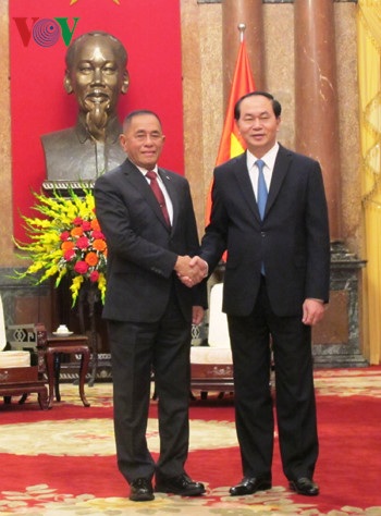 Chủ tịch nước Trần Đại Quang tiếp Bộ trưởng Bộ Quốc phòng Indonesia - 1 Chủ tịch nước Trần Đại Quang và Bộ trưởng Ryamizard Ryacudu.