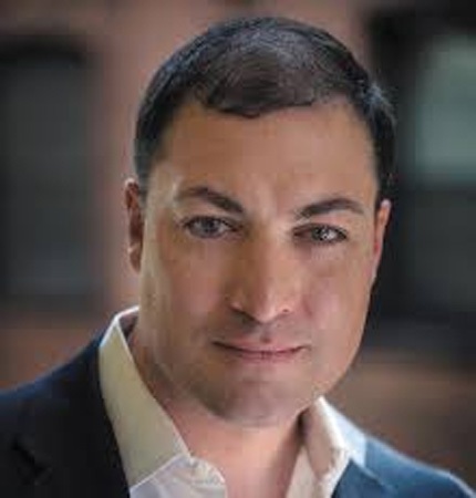 Lầu Năm Góc thuê dụng tình báo tư nhân trong cuộc chiến ở Syria - 1 Giáo sư Sean McFate.