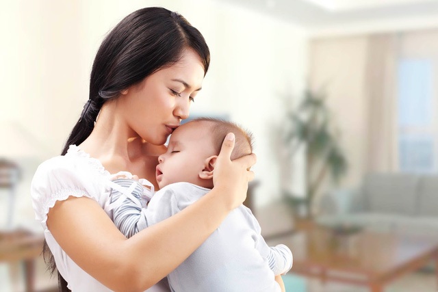 Hi hữu: Bà mẹ trẻ còn 24kg sau sinh 5 tháng vì trầm cảm nặng - 1 Trầm cảm sau sinh là tình trạng liên quan đến suy nghĩ và cảm giác mệt mỏi, buồn chán, lo lắng xuất hiện sau sinh. Ảnh minh họa