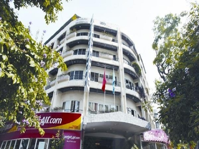 Lộ sai phạm của Đường sắt Việt Nam tại 2 khu đất vàng giữa Thủ đô - 1
Vị trí khu đất vàng tại 80 Lý Thường Kiệt được Tổng Công ty Đường sắt Việt Nam góp vốn trái quy định