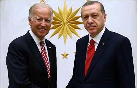 Phó Tổng thống Mỹ Biden gặp Tổng thống Thổ Nhĩ Kỳ Erdogan ngày 25-8 tại Ankara.
