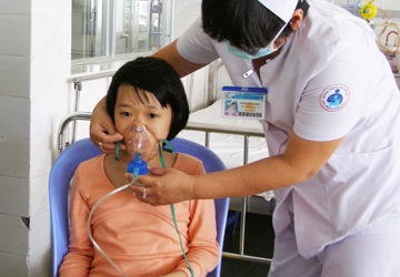 Suýt mất con vì tự ý xông mũi - 1 Suýt mất con vì tự ý xông mũi - 1