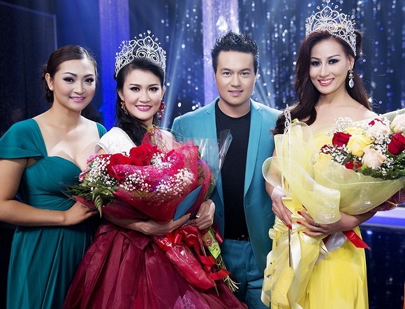 
Là một phụ nữ cởi mở và hòa đồng, vợ ông bầu Minh Chánh luôn nhận được tình cảm của hầu hết các thí sinh trong các cuộc thi mà họ tổ chức bởi sự nhiệt tình, thân thiện trách nhiệm và giúp đỡ hết mình. Không chỉ chinh phục người đối diện bằng vẻ đẹp thu hút, Nathalee Trương khiến nhiều người bất ngờ vì còn là người phụ nữ đa tài và giỏi giang. Cô cũng là thành viên Ban Tổ chức và CFO của Minh Chánh Entertainment, rất giỏi về khâu thủ tục giấy tờ, ngoại giao và chỉ đạo để phụ giúp chồng.
