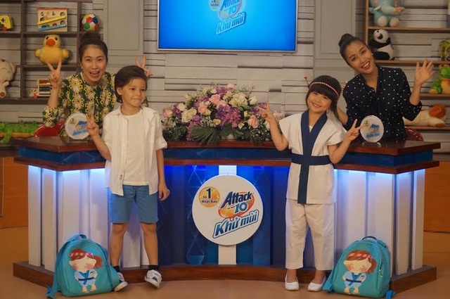 Để trẻ chủ động nói “Mẹ ơi, Con giúp mẹ nhé!” - 1 Đôi bạn thân Taiko-chan và Khánh-chan tham gia tập đầu tiên của chương trình “Con Đã Lớn Khôn” 2016.