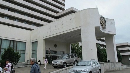 Khách sạn 6 sao của Triều Tiên bị chê tơi tả - 1