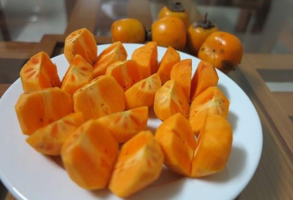 Cách chọn hồng ta giòn, ngon, không hóa chất - 2 Cách chọn hồng ta giòn, ngon, không hóa chất - 2