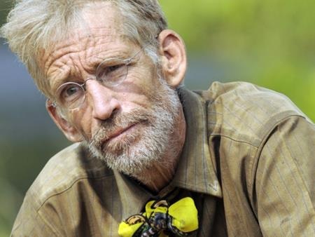 Thắng 1 triệu đô la, sao truyền hình thực tế vẫn muốn vào rừng sống - 1 Dù đã thành triệu phú, Bob Crowley vẫn thích tận hưởng cuộc sống trong rừng