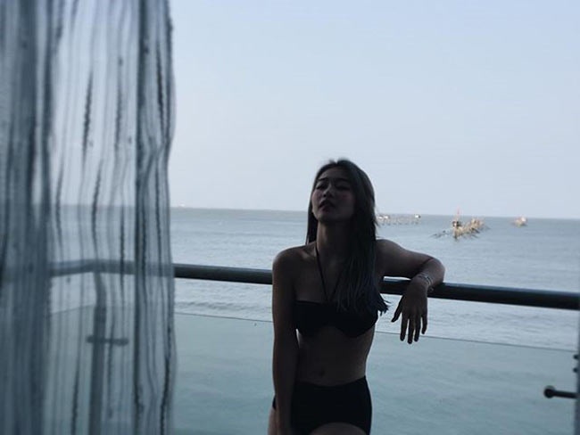 Hot girl đón tuổi mới bằng những bộ hình cực sexy - 11
Nàng boxing girl năm nào đã lột xác với hình tượng trưởng thành.