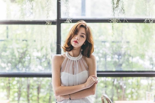 Hai “bông hồng lai” xinh nhất xứ Chùa Vàng - 13
Chanya Thanasinsoonthorn được biết đến khi một số hình ảnh của cô được đăng tải trên Fanpage chuyên đăng ảnh gái xinh châu Á.