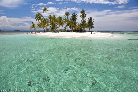 Khám phá những vịnh biển nước trong vắt như pha lê - 14 Khám phá những vịnh biển nước trong vắt như pha lê - 14