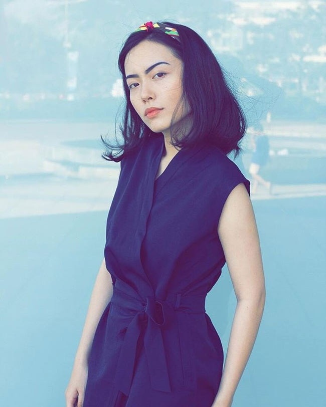 Cô gái Sài thành xinh như Hà Tăng, gợi cảm như Hà Hồ - 16
Hà Trúc còn được nhiều người ưu ái, gọi với cái tên nàng thơ Sài thành vì sở hữu nét đẹp mỏng manh, kẹo ngọt.