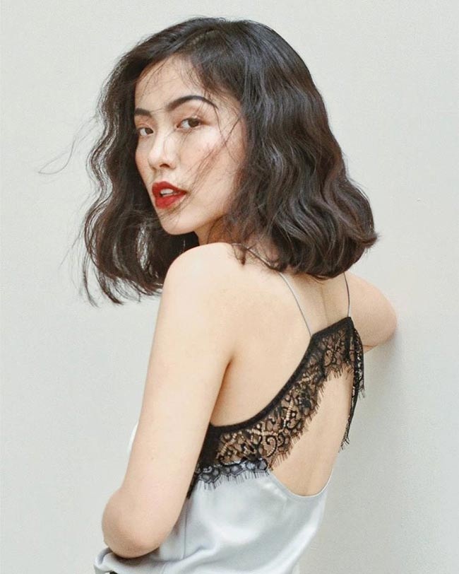 Cô gái Sài thành xinh như Hà Tăng, gợi cảm như Hà Hồ - 20
Hình ảnh quyến rũ, gợi cảm của nàng thơ Sài thành.