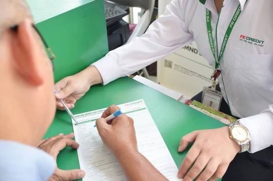 Đừng để mất chữ "Tín" khi đi vay tiêu dùng tín chấp - 2 Đừng để mất chữ "Tín" khi đi vay tiêu dùng tín chấp - 2