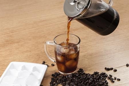 Cà phê bẩn - mối nguy hại cần mạnh tay tẩy chay - 2 Cà phê thật luôn có màu nâu rất đặc trưng