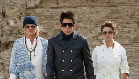 “Zoolander 2” là một trong những phần phim ăn theo tệ hại nhất của Hollywood trong năm 2016. Dù có sự tham gia của những ngôi sao nổi tiếng như Ben Stiller, Penélope Cruz hay thậm chí là cả Justin Bieber, “Zoolander 2” vẫn chỉ mang lại mức doanh thu khá nghèo nàn là 28.8 triệu đô la Mỹ.